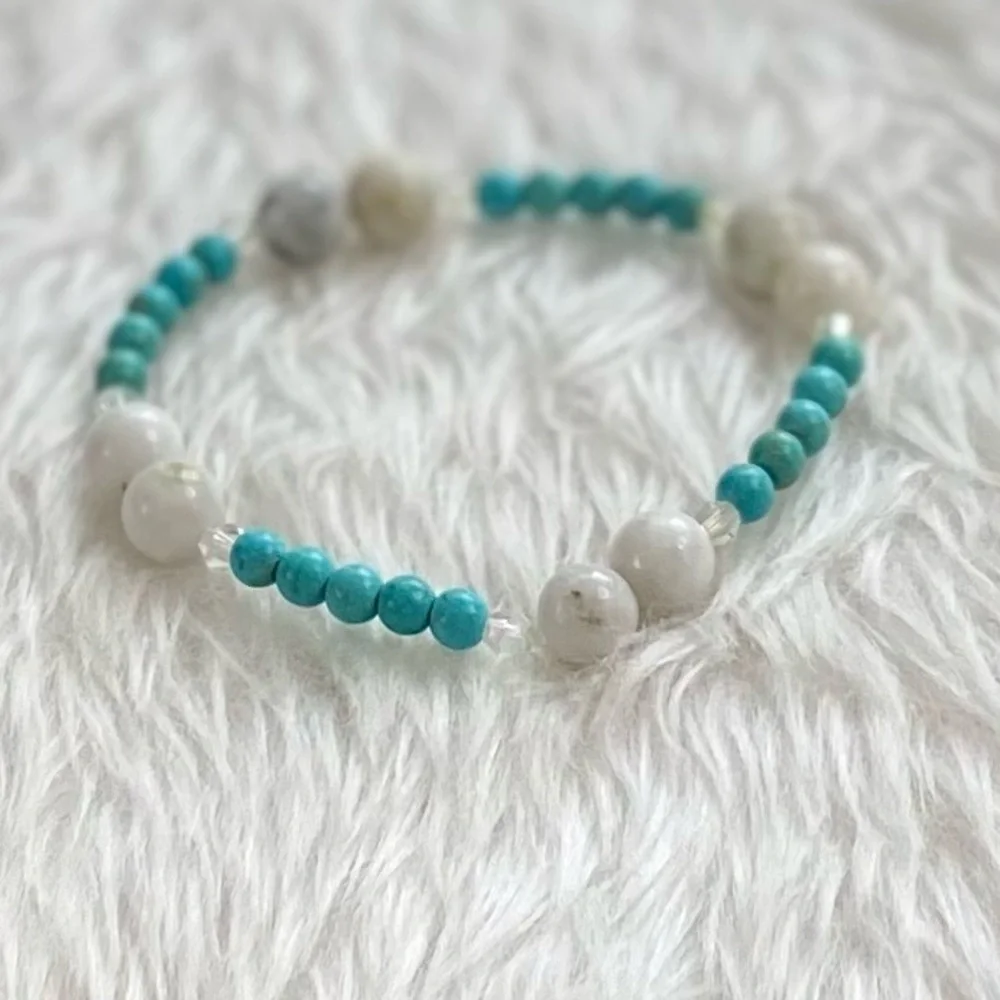 Brilliant Faith Blue Magnesite Beacelet